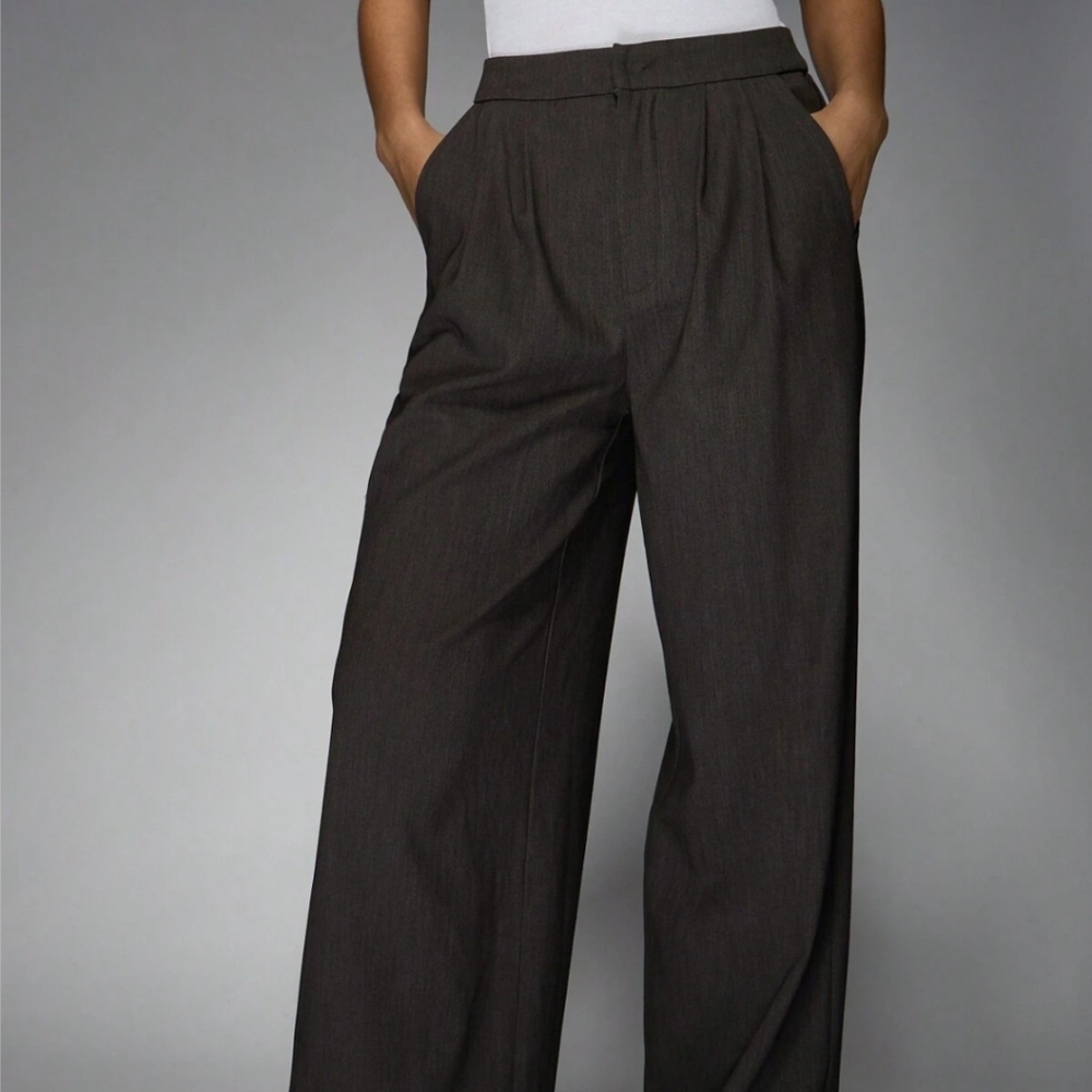 Elegant Black Women's Wide-Leg Pants